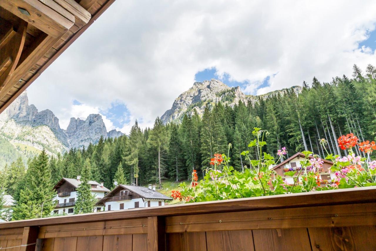 Hotel Garni La Stua Selva di Cadore Exterior foto